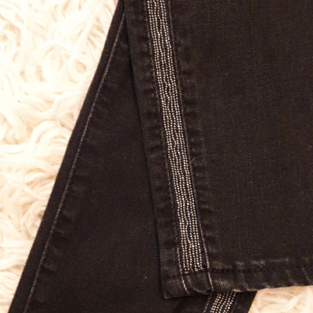 Jeans - Picture 2 of 3